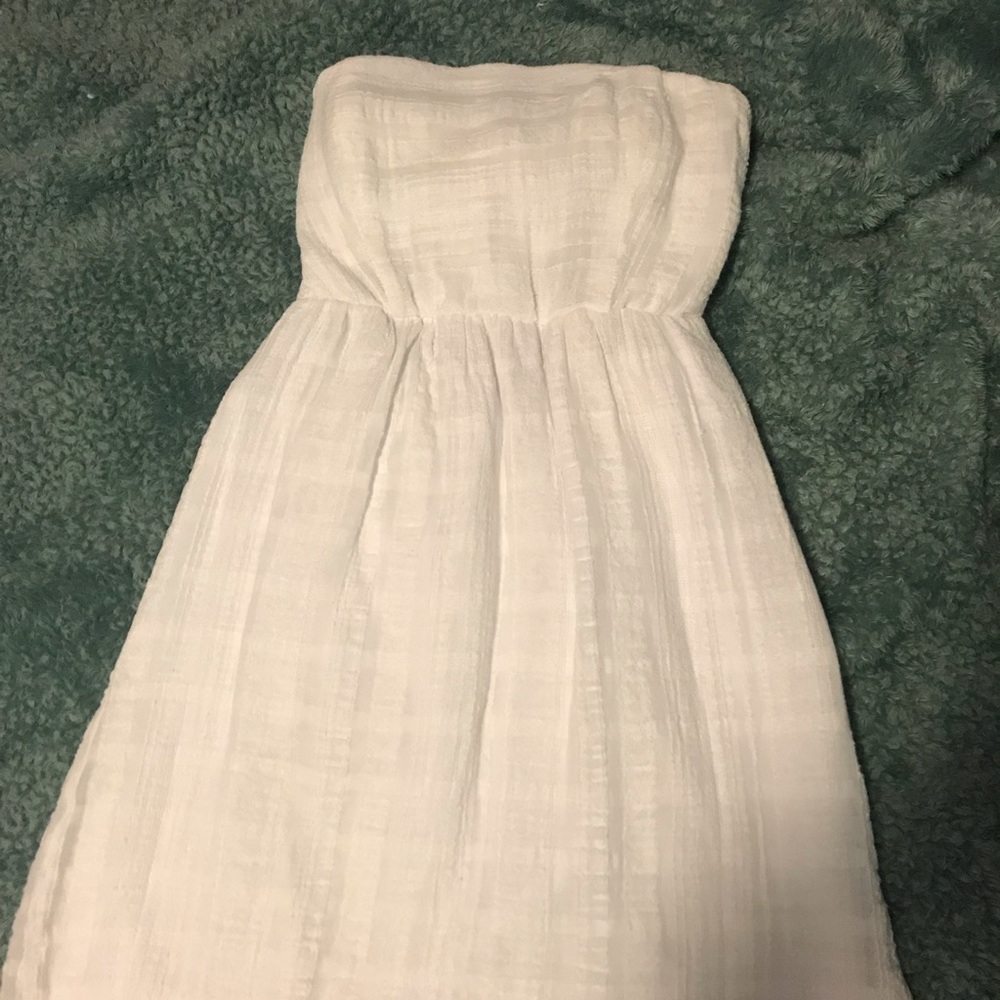 White strapless summer tie dress